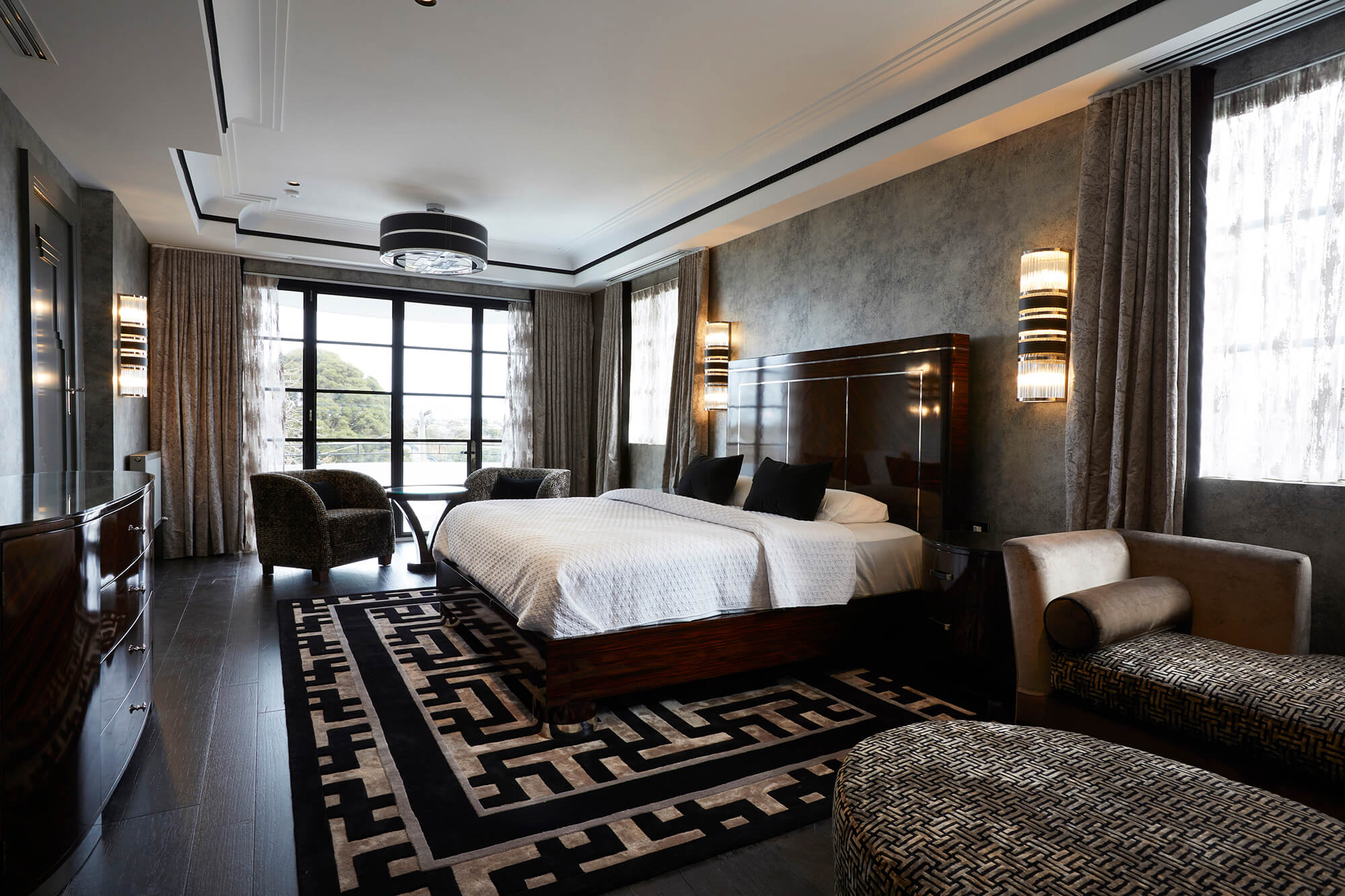 Top Interior Designer vs. Civil Engineer: Key Differences and How to Choose the Right Professional