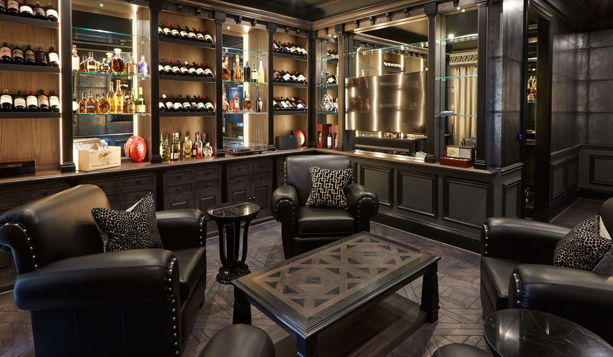 Beyond Luxury Interiors: The Dual Mastery of Luxury Interior Designer and Furniture Manufacturer Mark Alexander