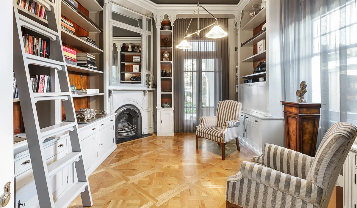 Does Your Interior Designer Melbourne Collaborate with Joiners or Have Real Building Knowledge?