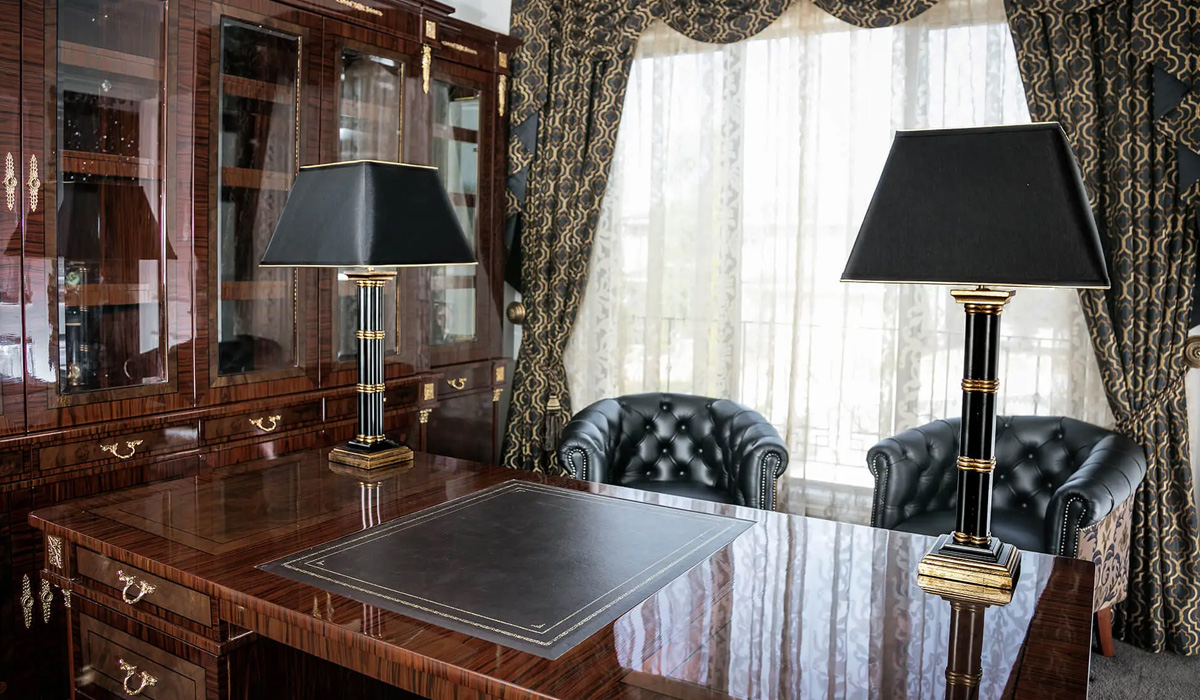 Best Interior Designers for Office: Workspaces That Inspire Productivity and Style